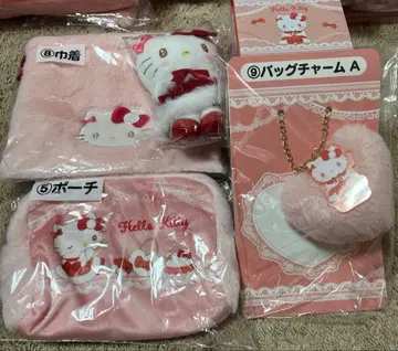 제일복권 헬로키티 파우치 & 백참 세트