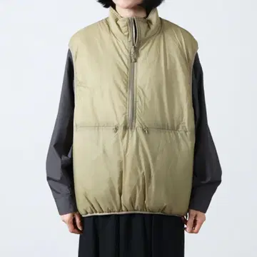 TECH REVERSIBLE PULLOVER PUFF VEST