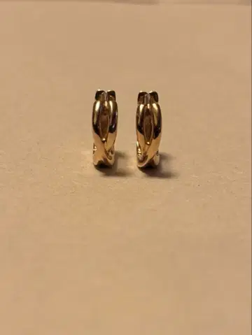 코코슈닉 후프 귀걸이