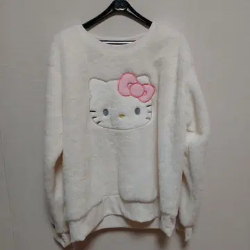 헬로키티 플리스 의류