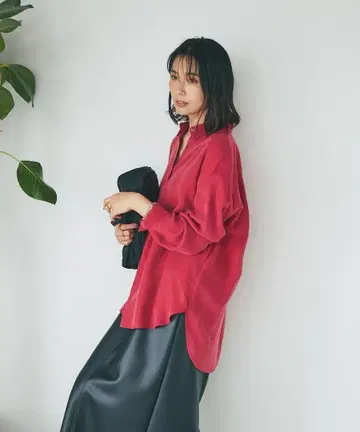 리브 드로와 [롱 시즌 입을 수 있는] 피브릴 셔츠