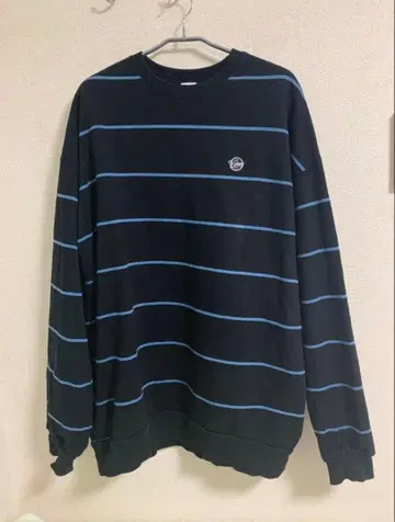 KEBOZ 스트라이프 맨투맨