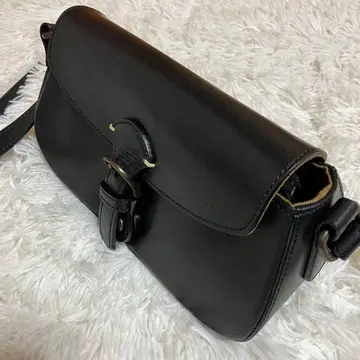 컨디션 최상 Dakota 미니 숄더백 가죽 블랙