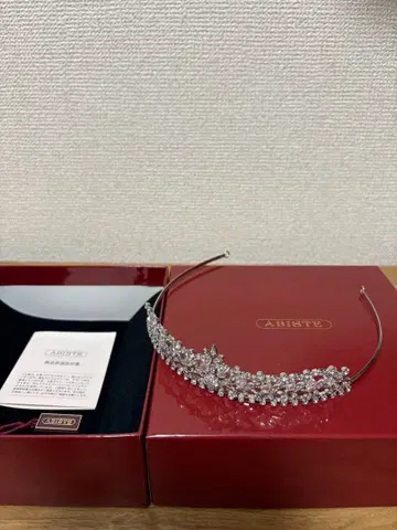 와타베 웨딩 ABISTE 티아라