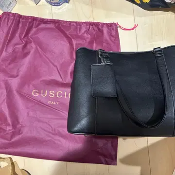 GUSCIO 블랙 토트백