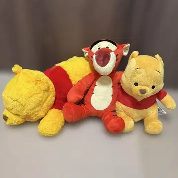 곰돌이 푸와 티거 봉제 인형 세트