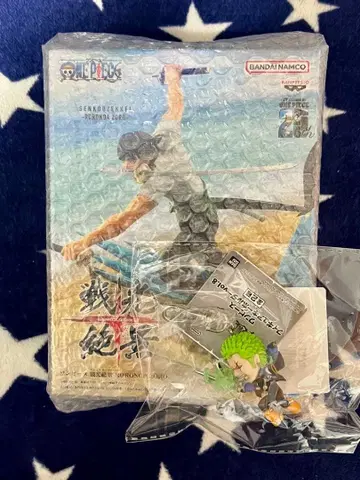 원피스 조로 피규어와 키링 세트