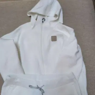 무타 마린 화이트 풀 집업 후드티 셋업