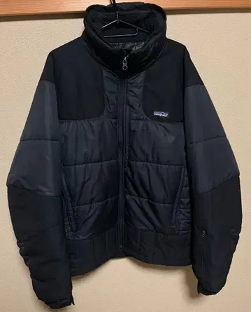 Patagonia 블랙 다운 자켓 M