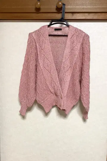 가디건 핑크 계열 에우루