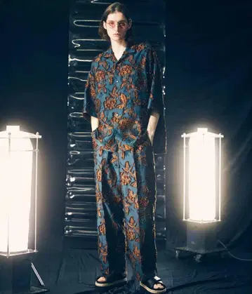 컷오프 리프 자카드 프라임 오버 오픈 카라 숏 슬리브 셔츠