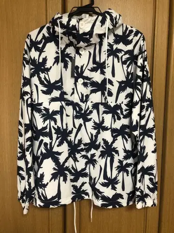 HELLYHANSEN 후드티 네이비 화이트 야자수 점퍼 택