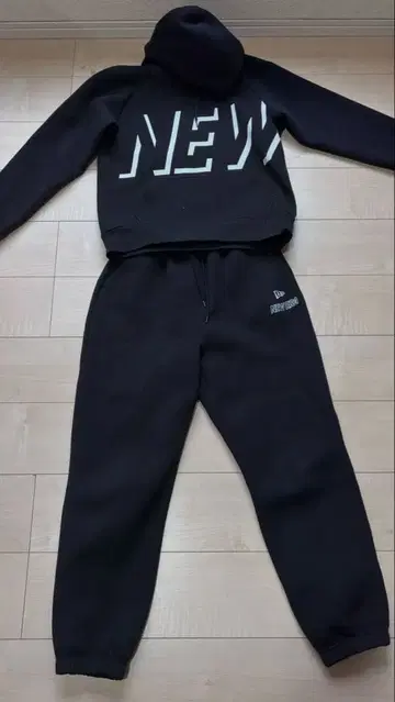 NEW ERA 후드 부착 셋업 완판템