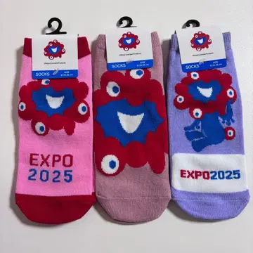 미사용 새상품 EXPO 2025 미야쿠미야쿠 양말 3족 세트 만박