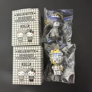 산리오 흑백 걸리시 시크릿 마스코트 참 타이니 참