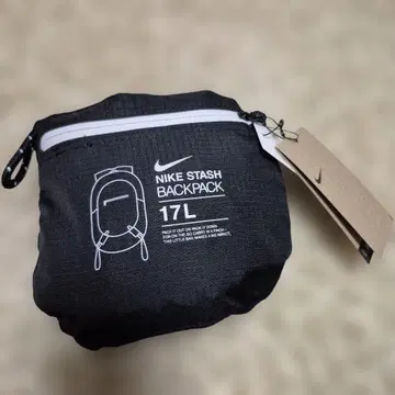 NIKE STASH BACKPACK 17L 블랙
