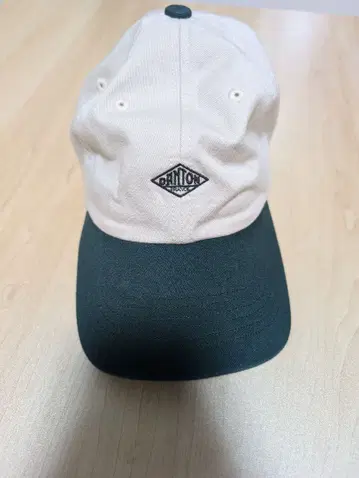 단톤 캡