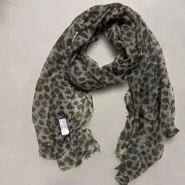 캐시미어 100% 레오파드 무늬 스톨