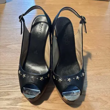 JIMMY CHOO 지미추 스터드 웨지솔 23.5 EU37