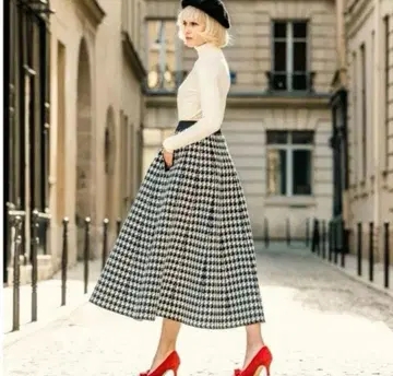 JENNE 볼륨 플레어 니트 스커트 체크