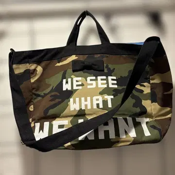 intoxic 카모 패턴 토트백