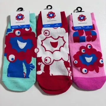 미사용 새상품 EXPO 2025 미야쿠미야쿠 양말 3족 세트 만박