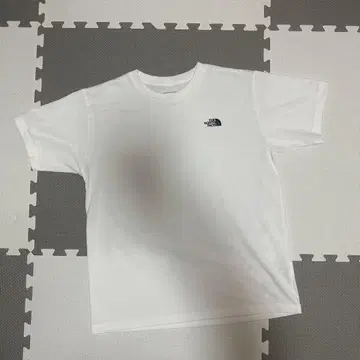 THE NORTH FACE 화이트 반팔T셔츠