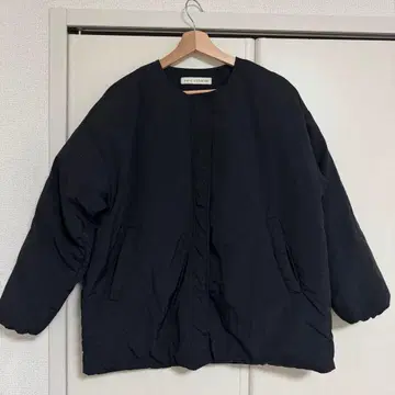 나노 유니버스 충전솜 블루종 블랙 노카라 자켓 블랙 여성용