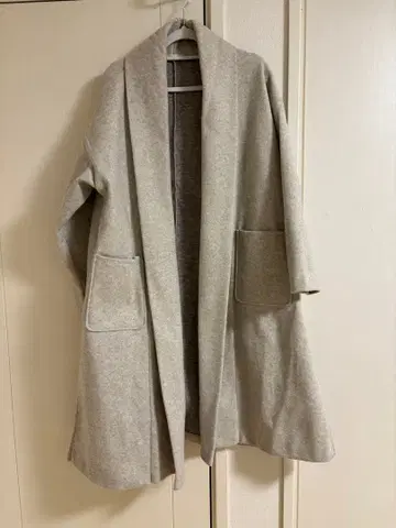 BEAMS HEART 그레이 롱 코트