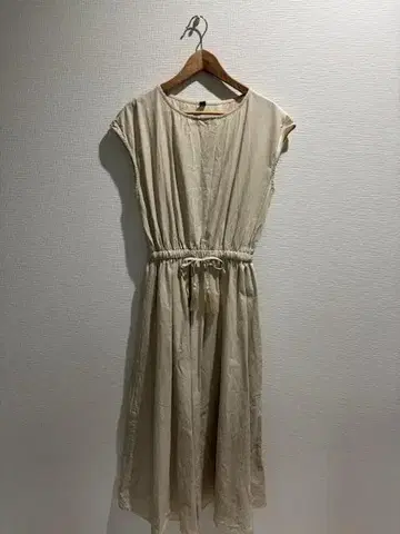 NATURAL design 슬리브리스 원피스