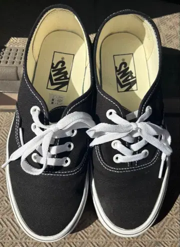 VANS AUTHENTIC 오센틱