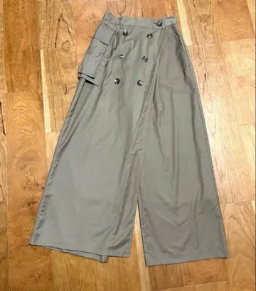 라디에이트 RADIATE 베이지 더블 버튼 와이드 팬츠