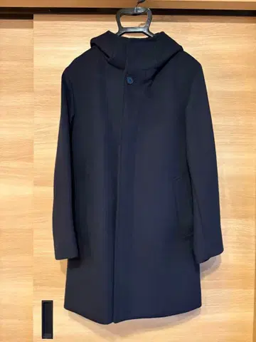 BEAUTY&YOUTH 후드 부착 네이비 코트