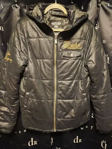 GOTCHA 블랙 골프 다운 자켓 L~M 사이즈