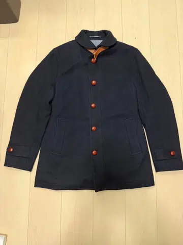 그린 라벨 릴랙싱 숄카라 코트 호두 버튼 중고