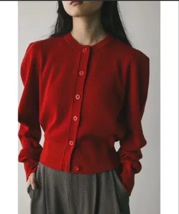 레드 버튼 가디건 긴팔