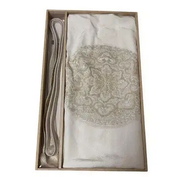 화이트 x 금 오비 장식 천 허리띠 세트