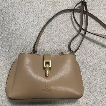 D.KELLY 베이지 숄더백 월렛백