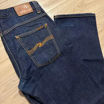 Nudie Jeans W33 L32