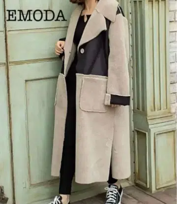 EMODA 리버서블 페이크 무스탕 바이컬러 롱 코트 베이지