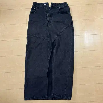 MURUA 다크 데님 롱 스커트