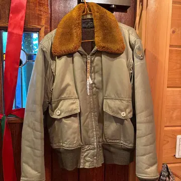 THE REAL MCCOY'S B-10 플라이트 자켓