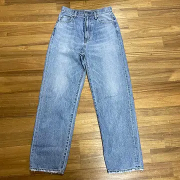 Ungrid 하이웨스트 루즈 테이퍼드 데님