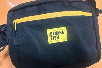 BANANAFISH 숄더백 & 파우치