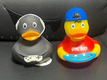 러버덕 2체 세트