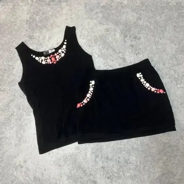 블랙 비즈 장식 셋업