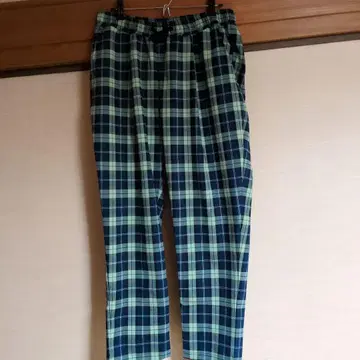 체크 무늬 팬츠