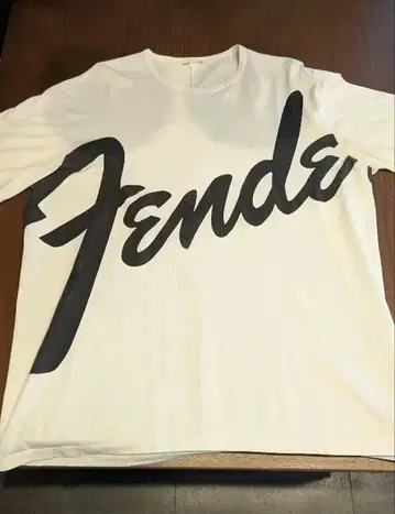 lad musician 래드 뮤지션 펜더 반팔 티셔츠