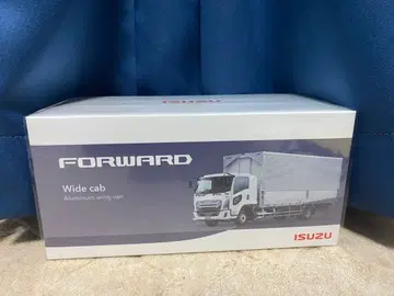 ISUZU FORWARD 1/43