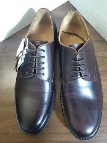 HM EDITION 다크 브라운 드레스 신발